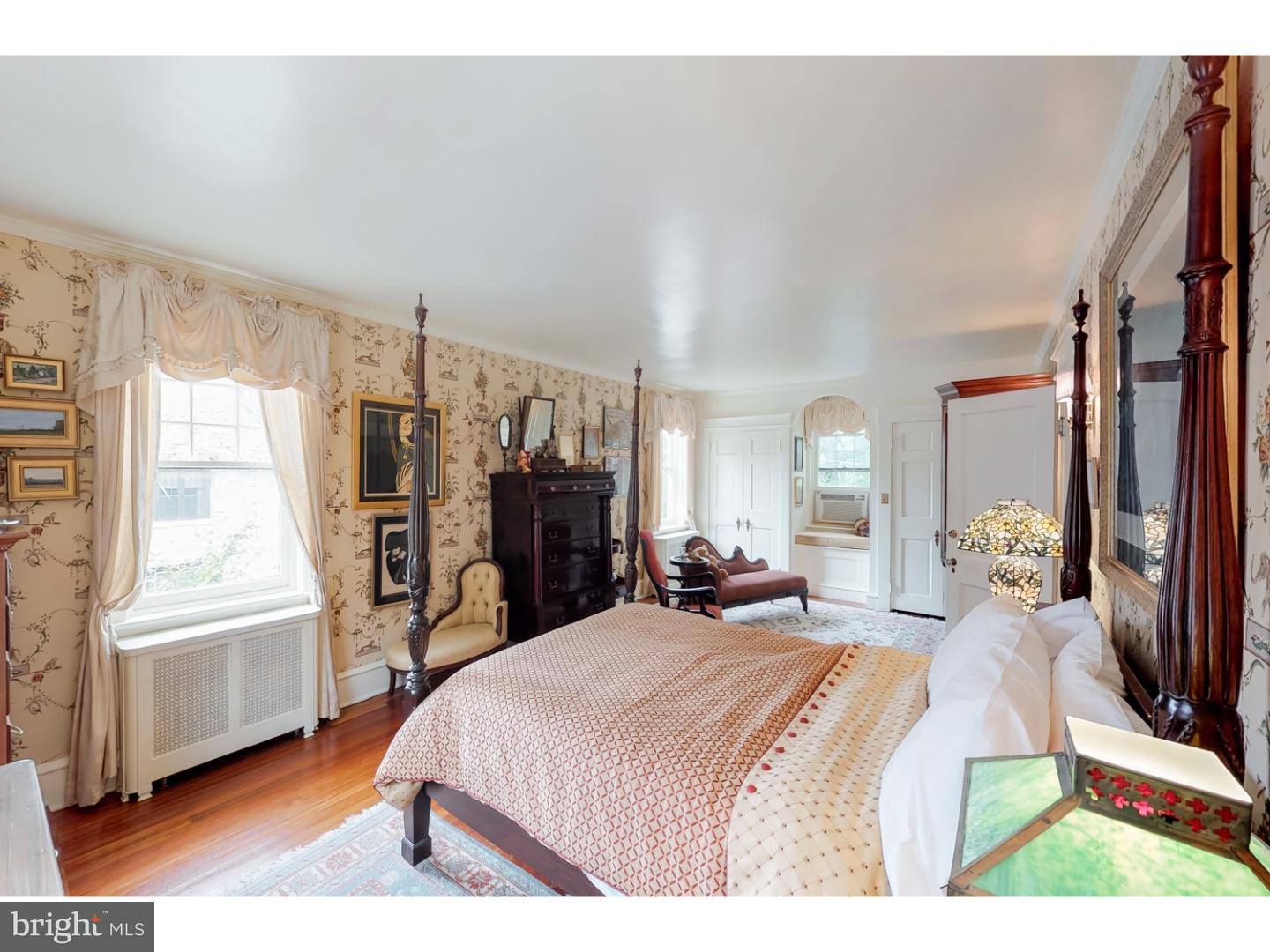 31 Richey Place Trenton, NJ 08618 - Photo 13 of 25 Master Bedroom