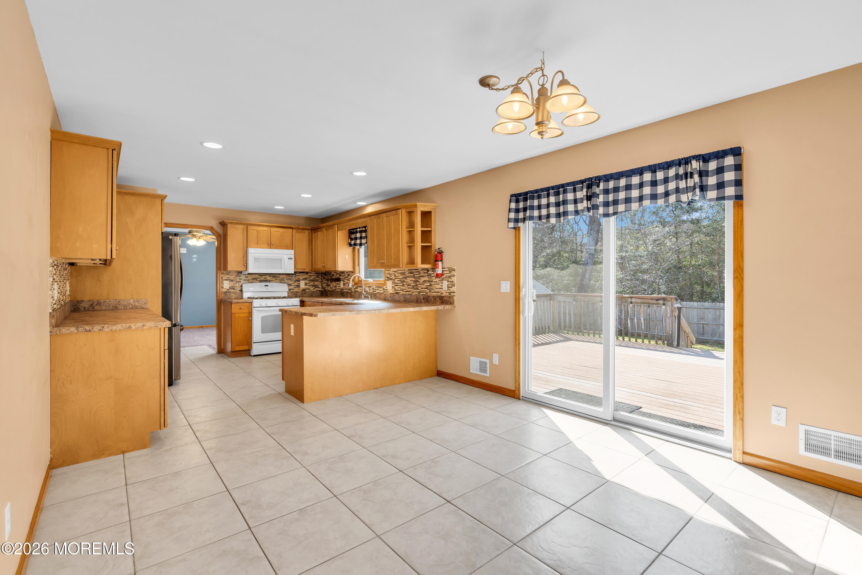 128 Sloop Creek Road Bayville, NJ 08721 - Photo 6 of 29 8-print-DSC09805