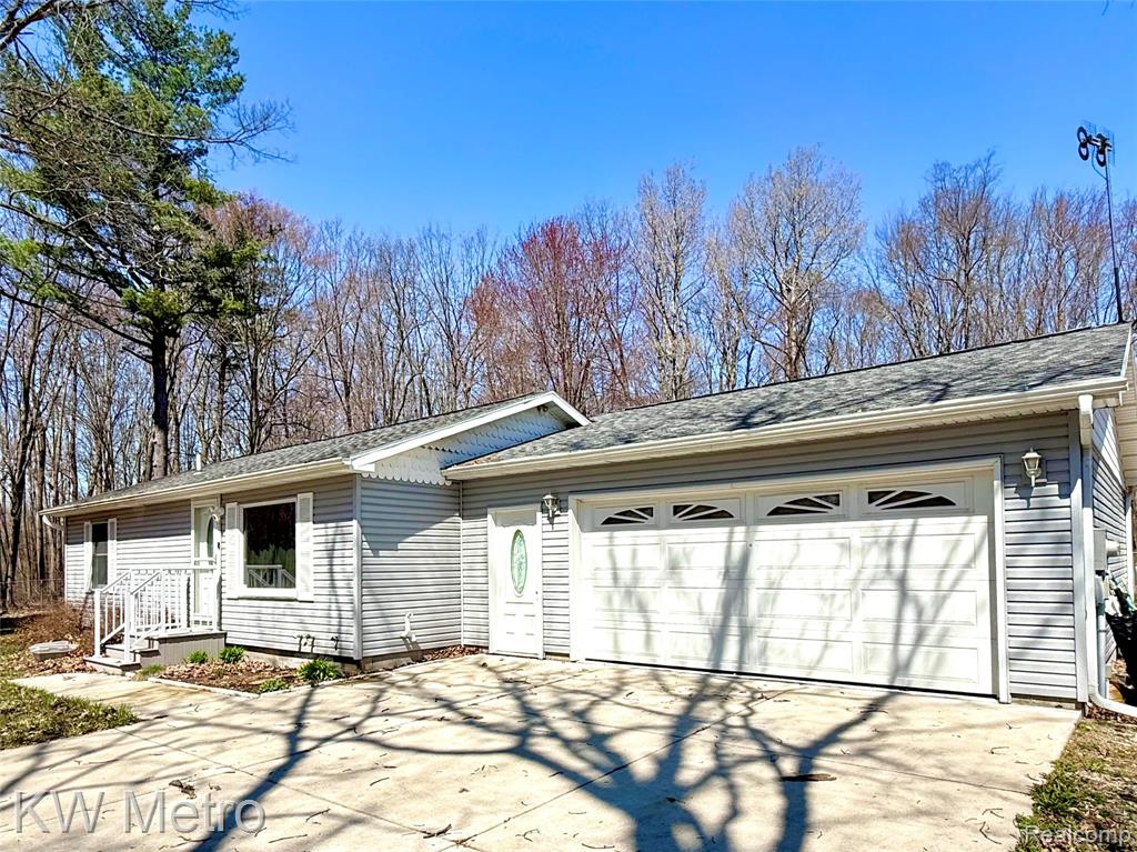 1730 Indian Road Lapeer, MI 48446 - Photo 1 of 1 Gallery Image 1