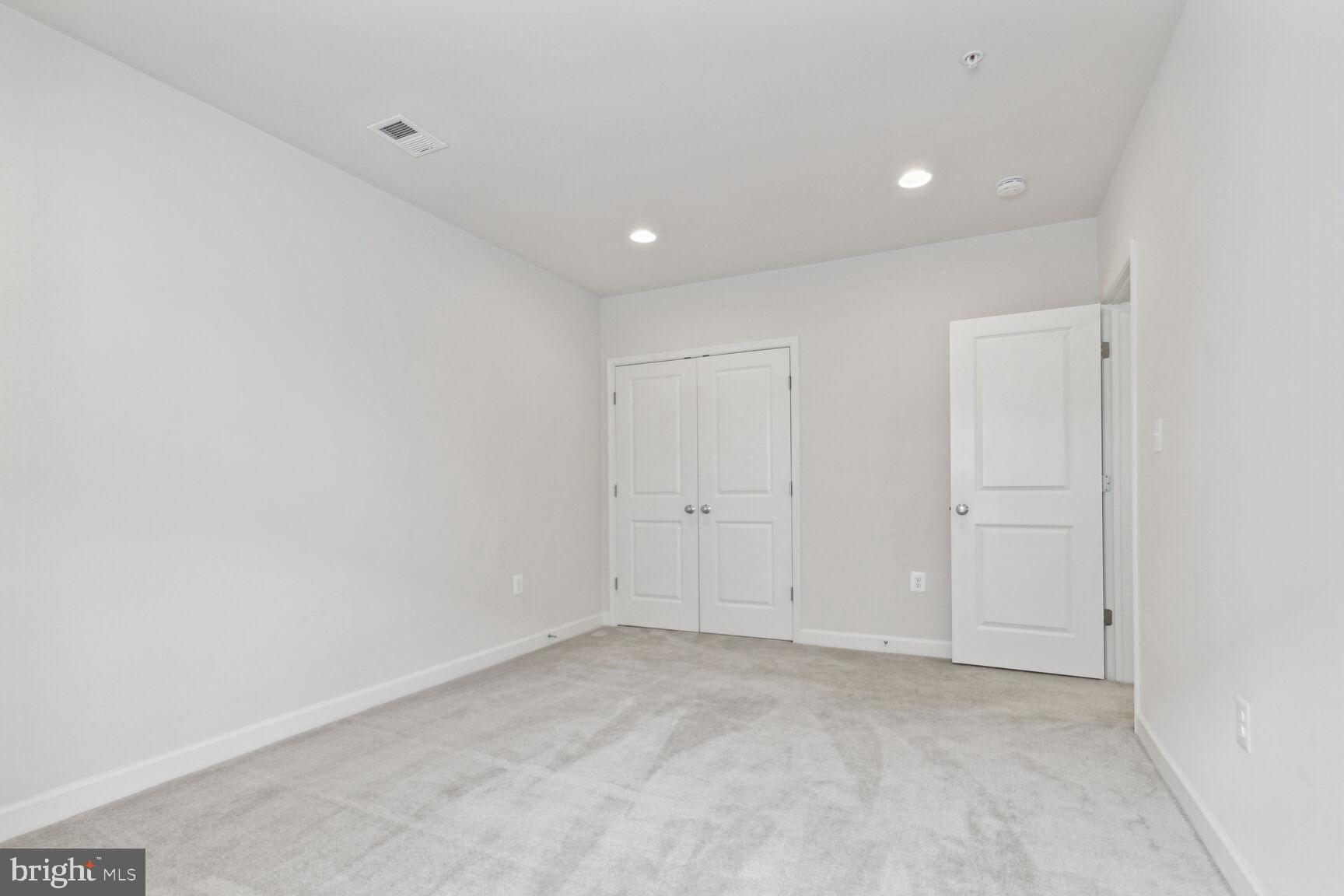 13601 Soaring Wing Lane Silver Spring, MD 20906 - Photo 22 of 53 a view of room