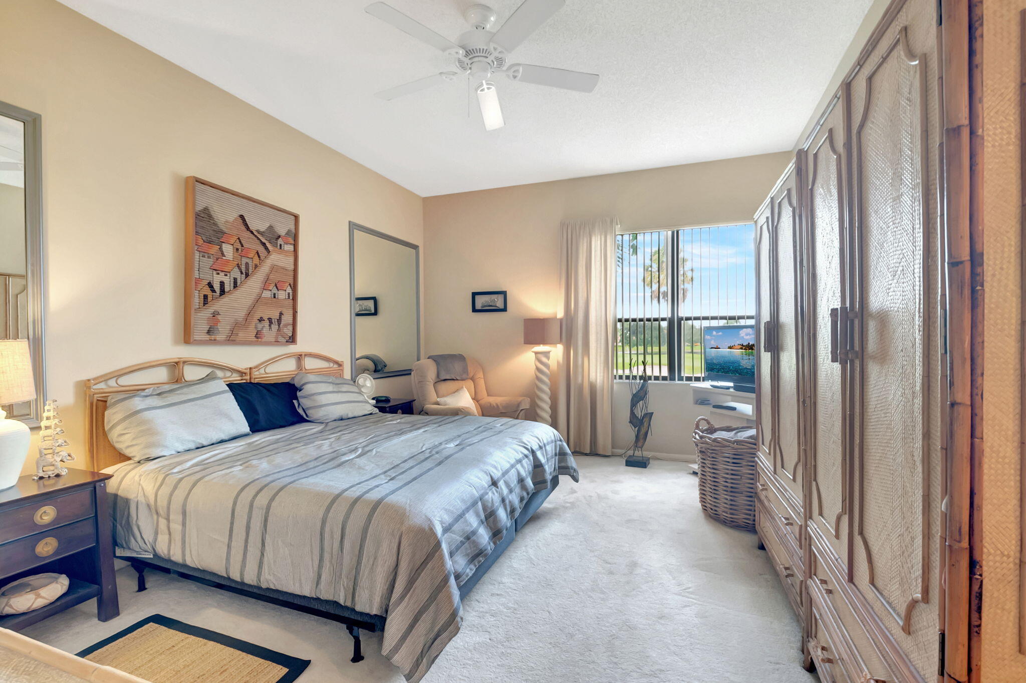 7460 La Paz Boulevard, Unit 206 Boca Raton, FL 33433 - Photo 16 of 37 Master bedroom