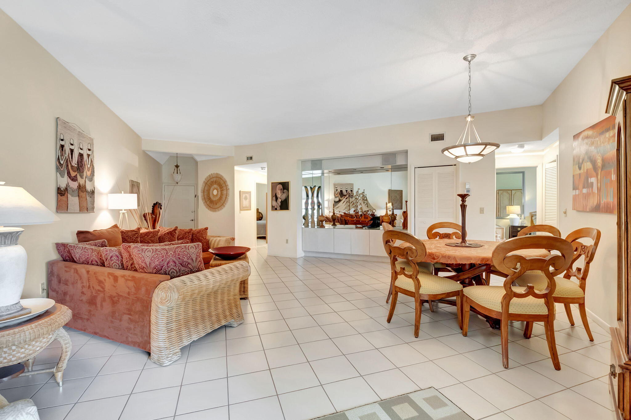 7460 La Paz Boulevard, Unit 206 Boca Raton, FL 33433 - Photo 9 of 37 Living and dining