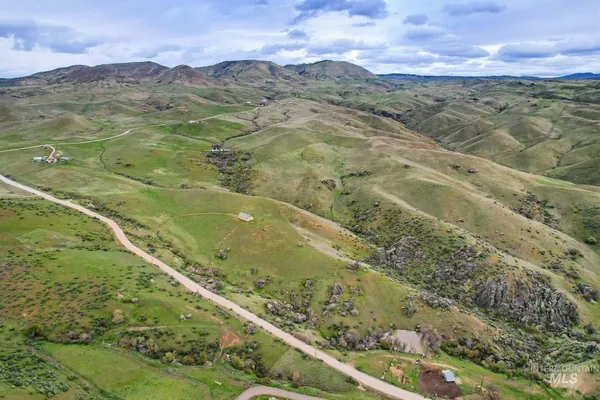 $1,700,000 | 11315 Timber Butte Road, Sweet, ID 83670