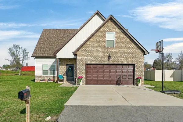 $360,000 | 235 Villa Street, Smithville, TN 37166