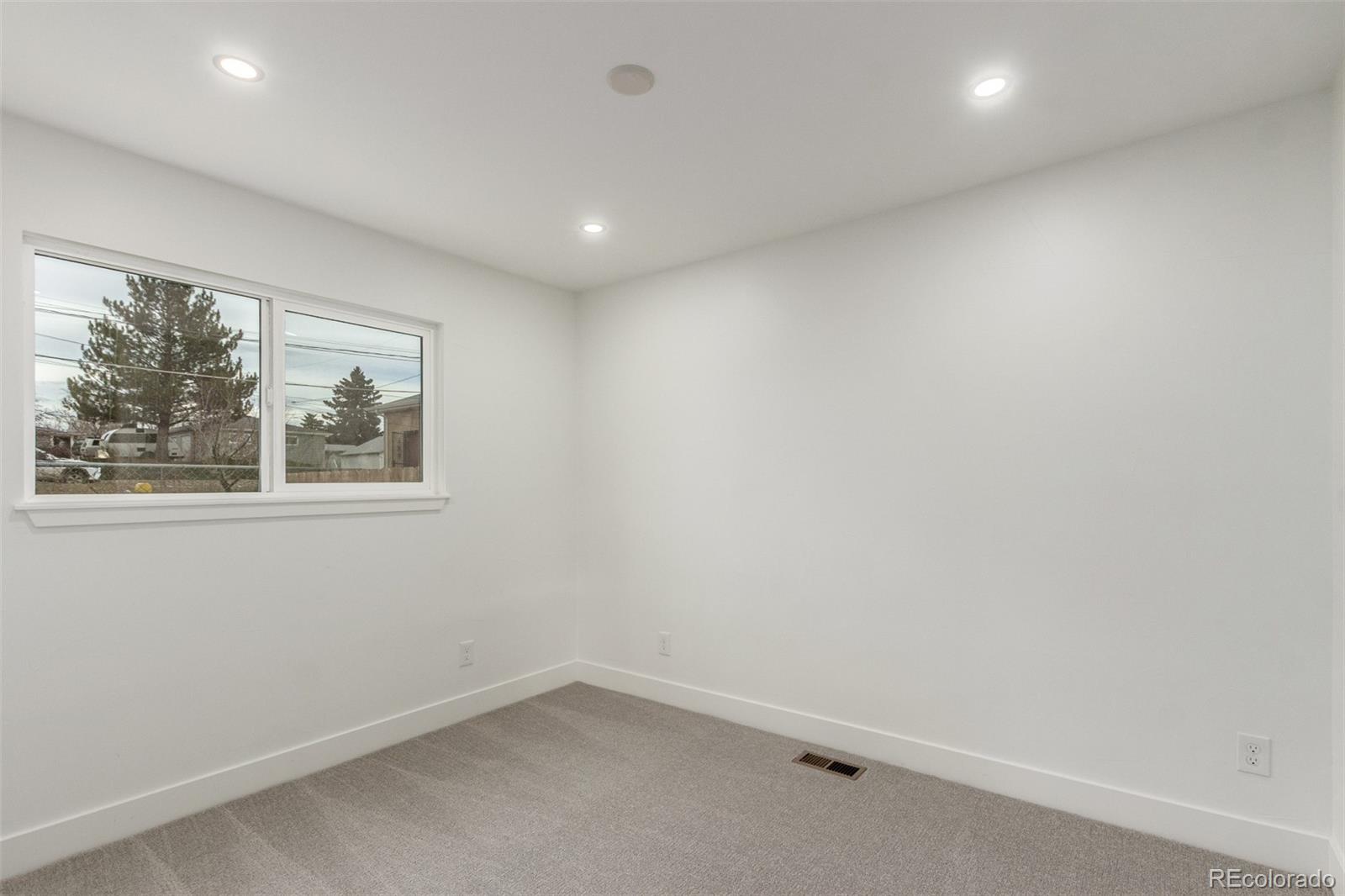 266 Stuart Street Denver, CO 80219 - Photo 16 of 28