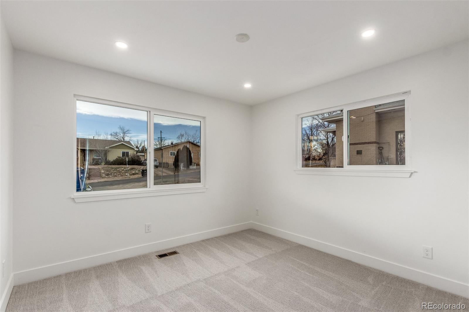 266 Stuart Street Denver, CO 80219 - Photo 20 of 28