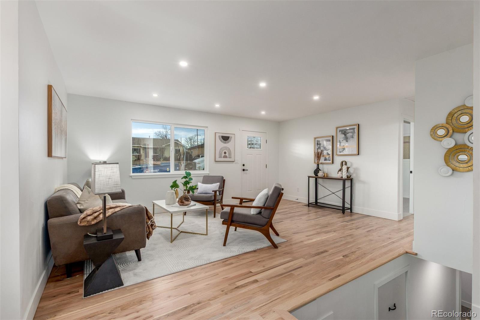 266 Stuart Street Denver, CO 80219 - Photo 2 of 28