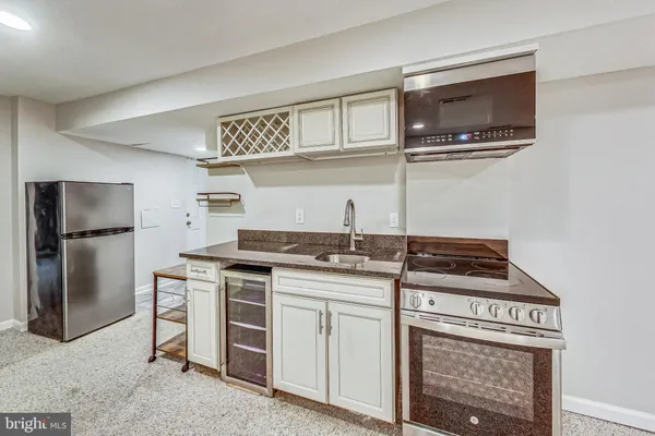 $4,375 | 627 Lamont Street Northwest, Washington, DC 20010