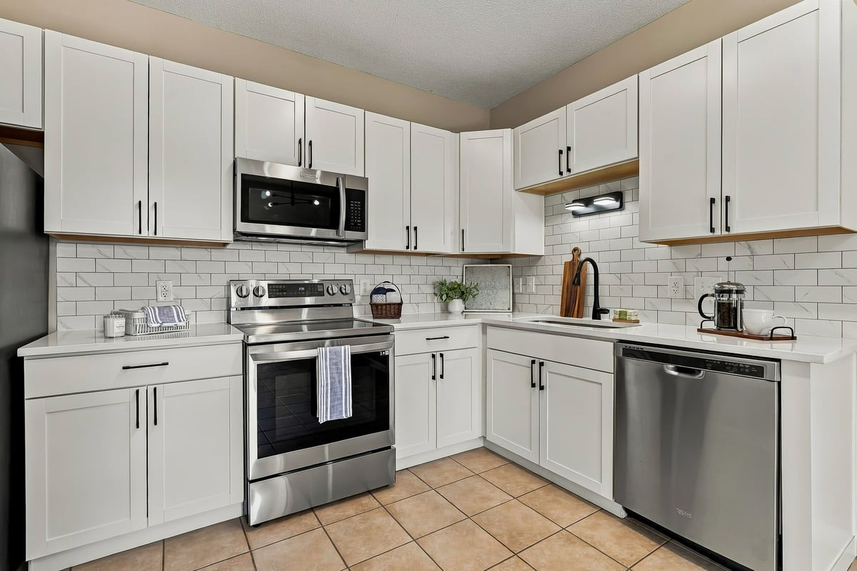 2501 Huntscroft Lane, Unit 300 Raleigh, NC 27617 - Photo 11 of 34 22-web-or-mls-RHugginsPhoto_08365.jpg