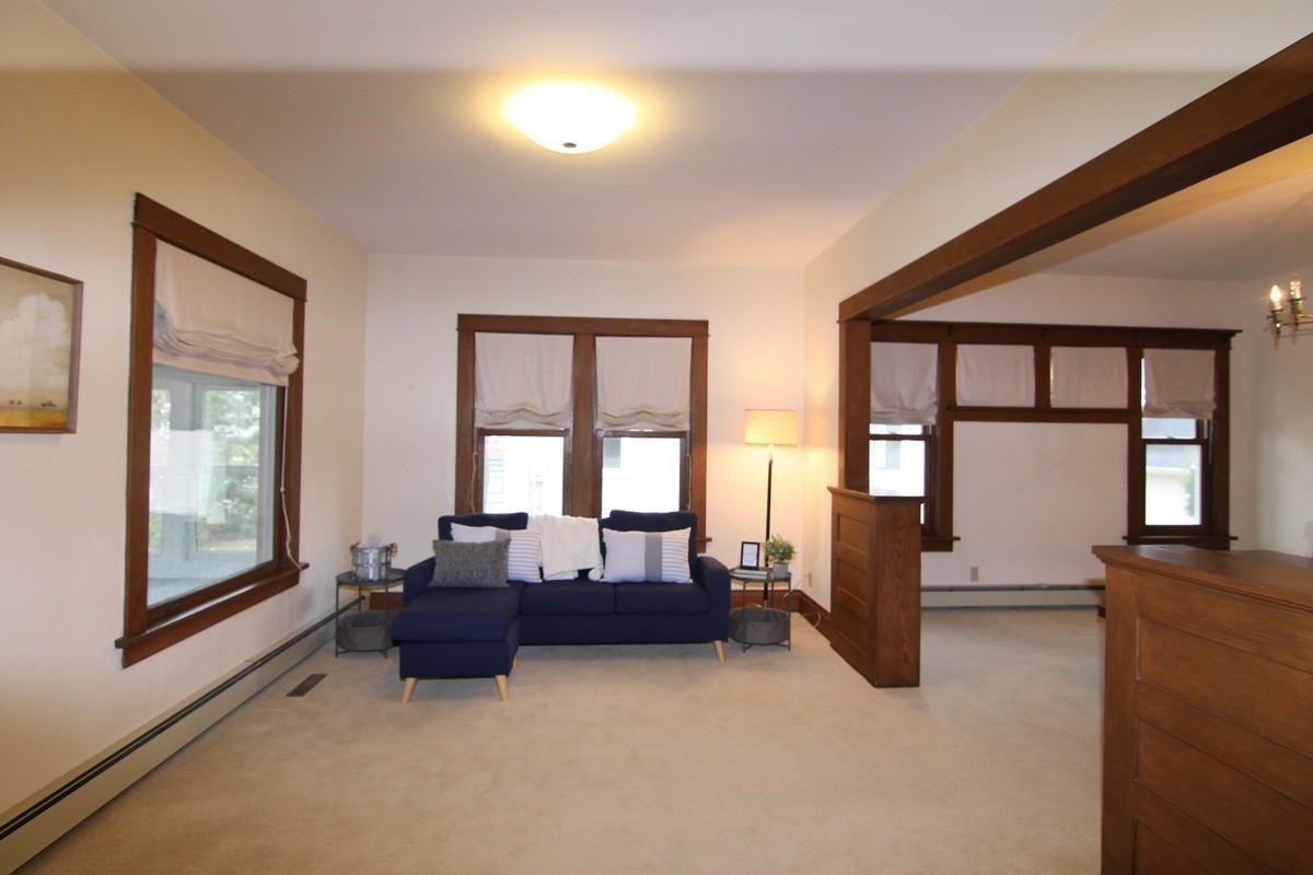 1203 Rochester Avenue Iowa City, IA 52245 - Photo 17 of 33 Gallery Image 17