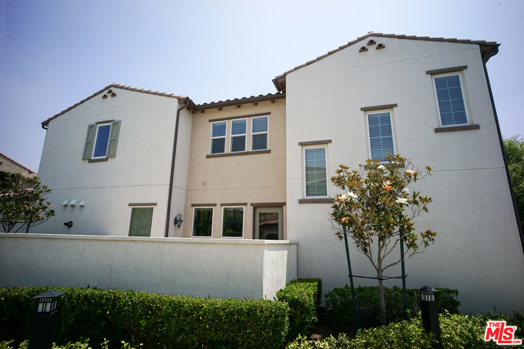 20340 Paseo Los Arcos Porter Ranch, CA 91326 - Photo 17 of 19