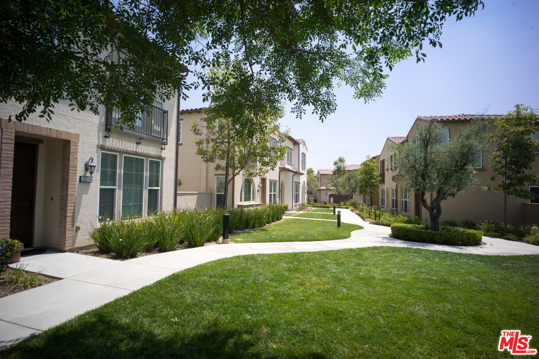 20340 Paseo Los Arcos Porter Ranch, CA 91326 - Photo 19 of 19