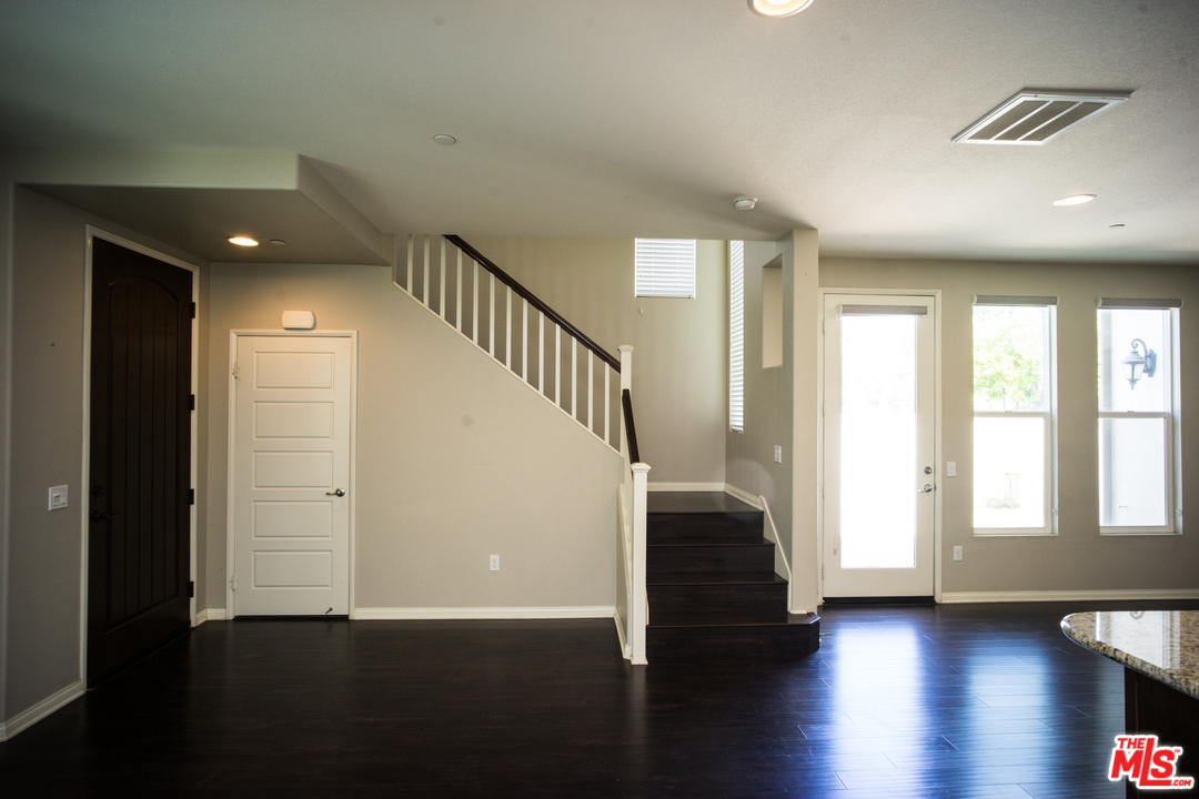 20340 Paseo Los Arcos Porter Ranch, CA 91326 - Photo 4 of 19