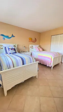 $5,500 | 177 Ocean Ln Drive, Unit 204, Key Biscayne, FL 33149