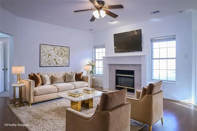 $3,200 | 504 Renfro Court, Irving, TX 75063