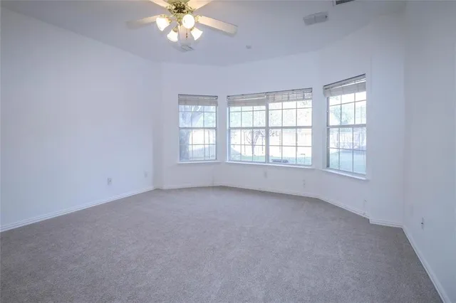 $3,200 | 504 Renfro Court, Irving, TX 75063