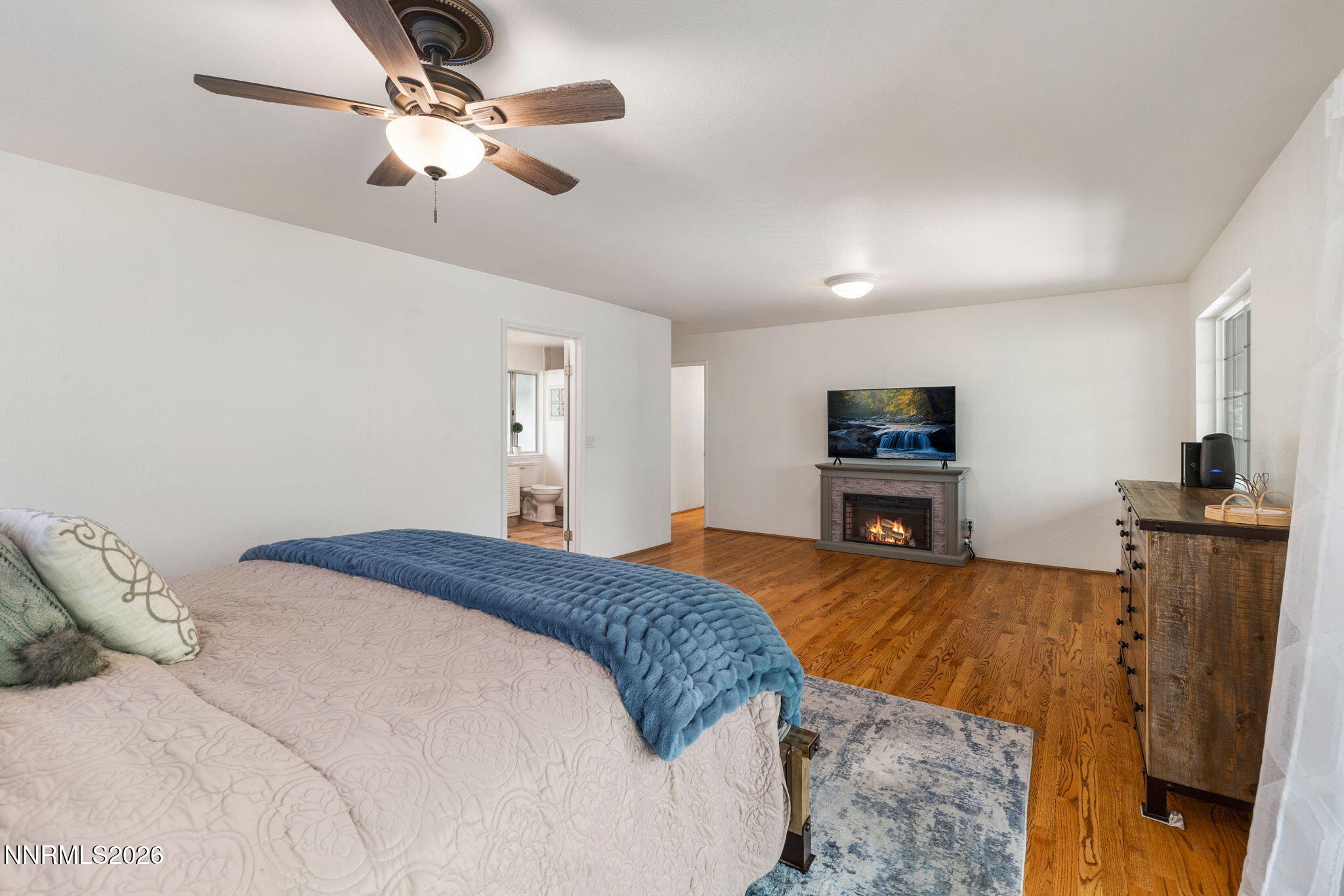 2915 Solari Drive Reno, NV 89509 - Photo 19 of 44 19-web-or-mls-2915 Solari-14