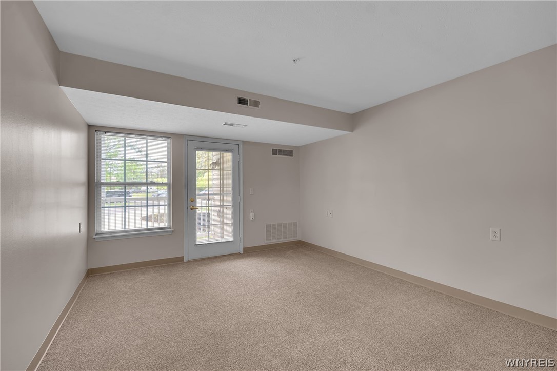 2250 North French Road Amherst, NY 14068 - Photo 20 of 38