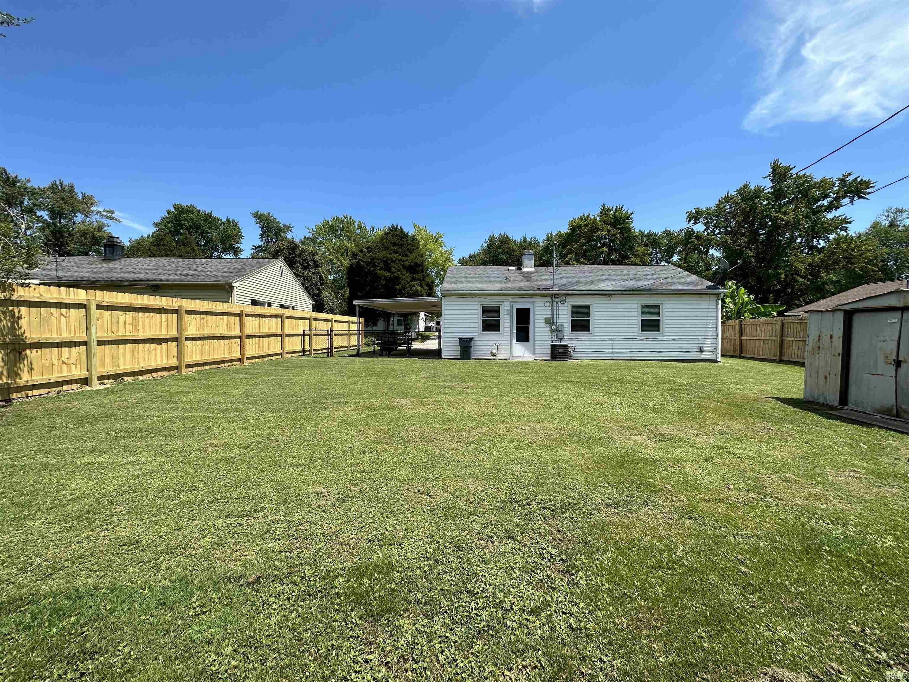 208 Sheridan Road Evansville, IN 47710 - Photo 4 of 24