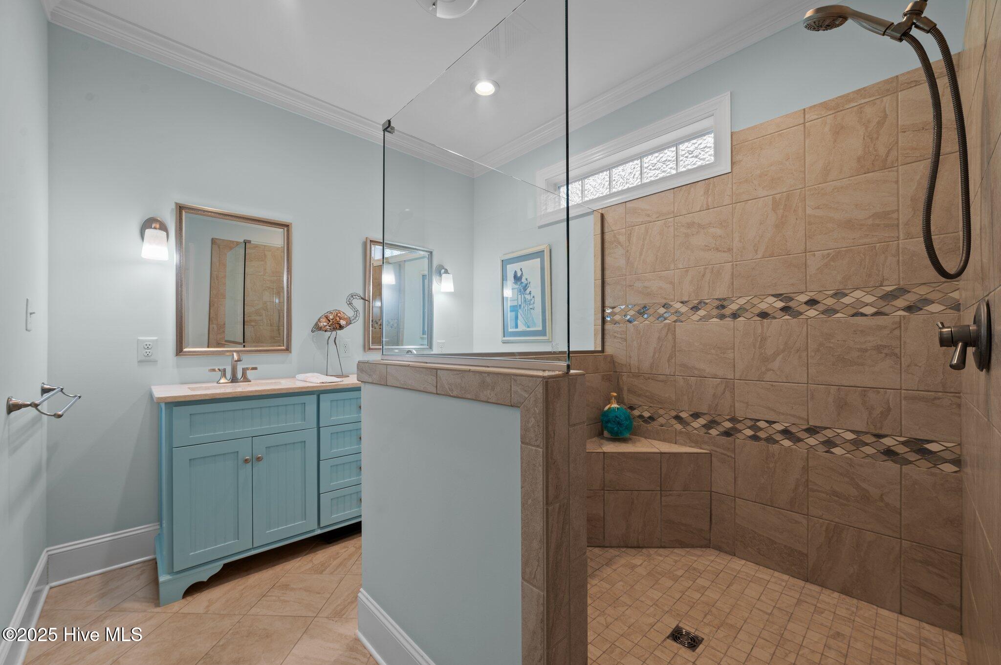 281 Bridgewater S Drive Bath, NC 27808 - Photo 30 of 52 36-web-or-mls-LHV_2170