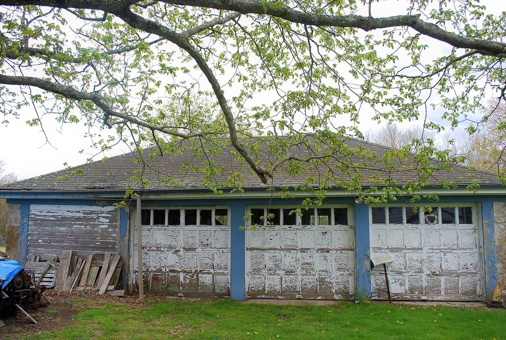 609 Sodom Road Westport, MA 02790 - Photo 9 of 11 Gallery Image 9