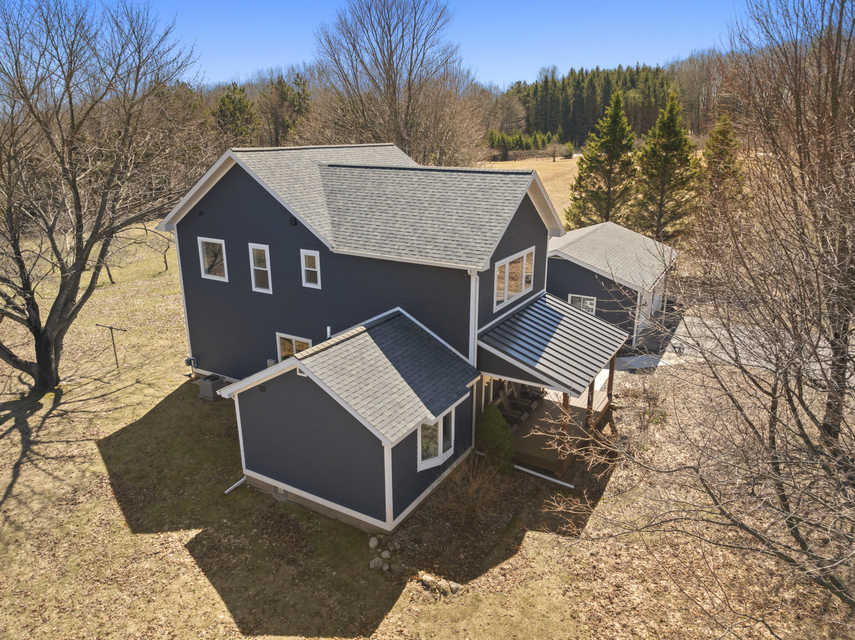 4457 Maidens Road Onekama, MI 49675 - Photo 49 of 56 DJI_20260409125938_0095_D