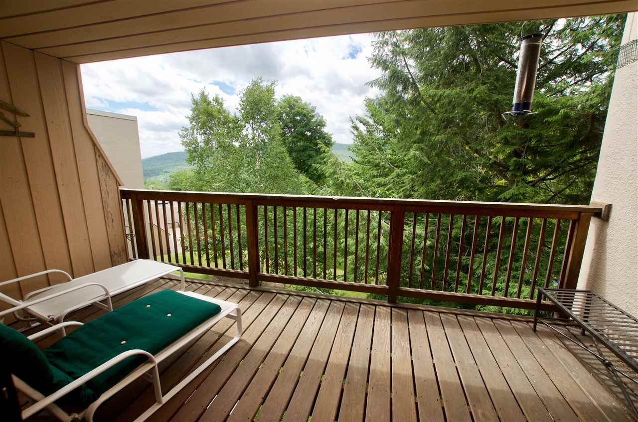 1277 Notchbrook Road, Unit 12AB Stowe, VT 05672 - Photo 15 of 24 Gallery Image 15