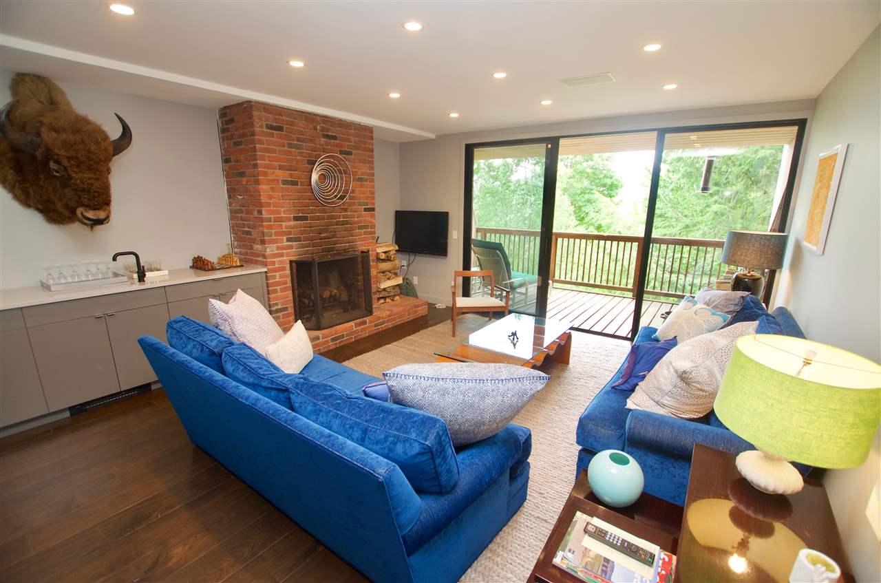 1277 Notchbrook Road, Unit 12AB Stowe, VT 05672 - Photo 9 of 24 Gallery Image 9