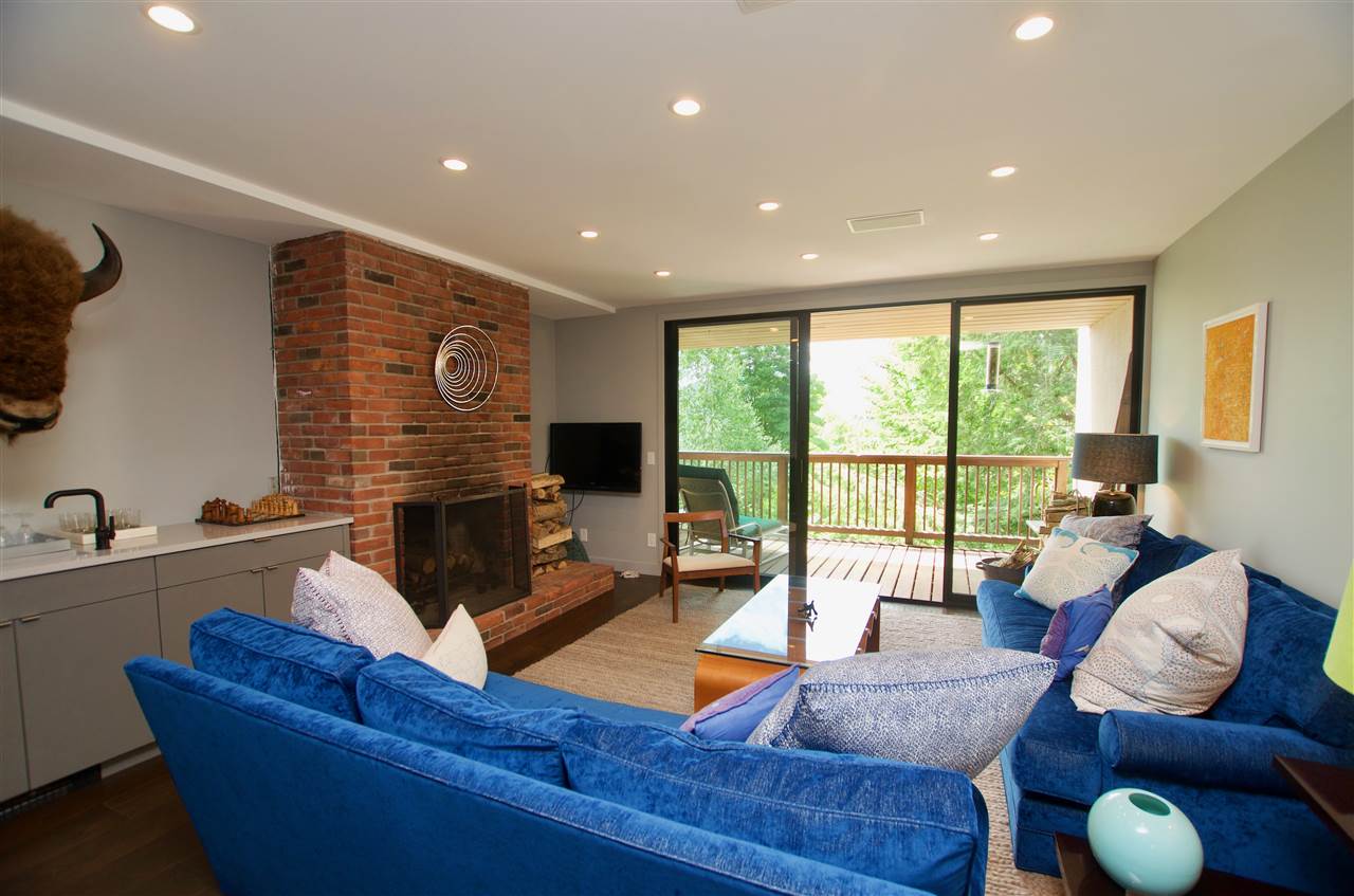 1277 Notchbrook Road, Unit 12AB Stowe, VT 05672 - Photo 10 of 24 Gallery Image 10