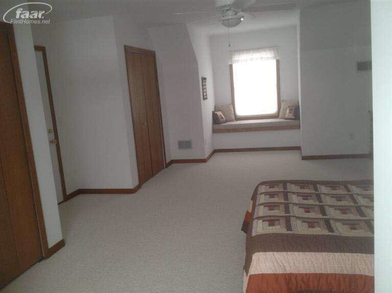 10462 Thayer Road Goodrich, MI 48438 - Photo 20 of 50 20398239-19.JPG