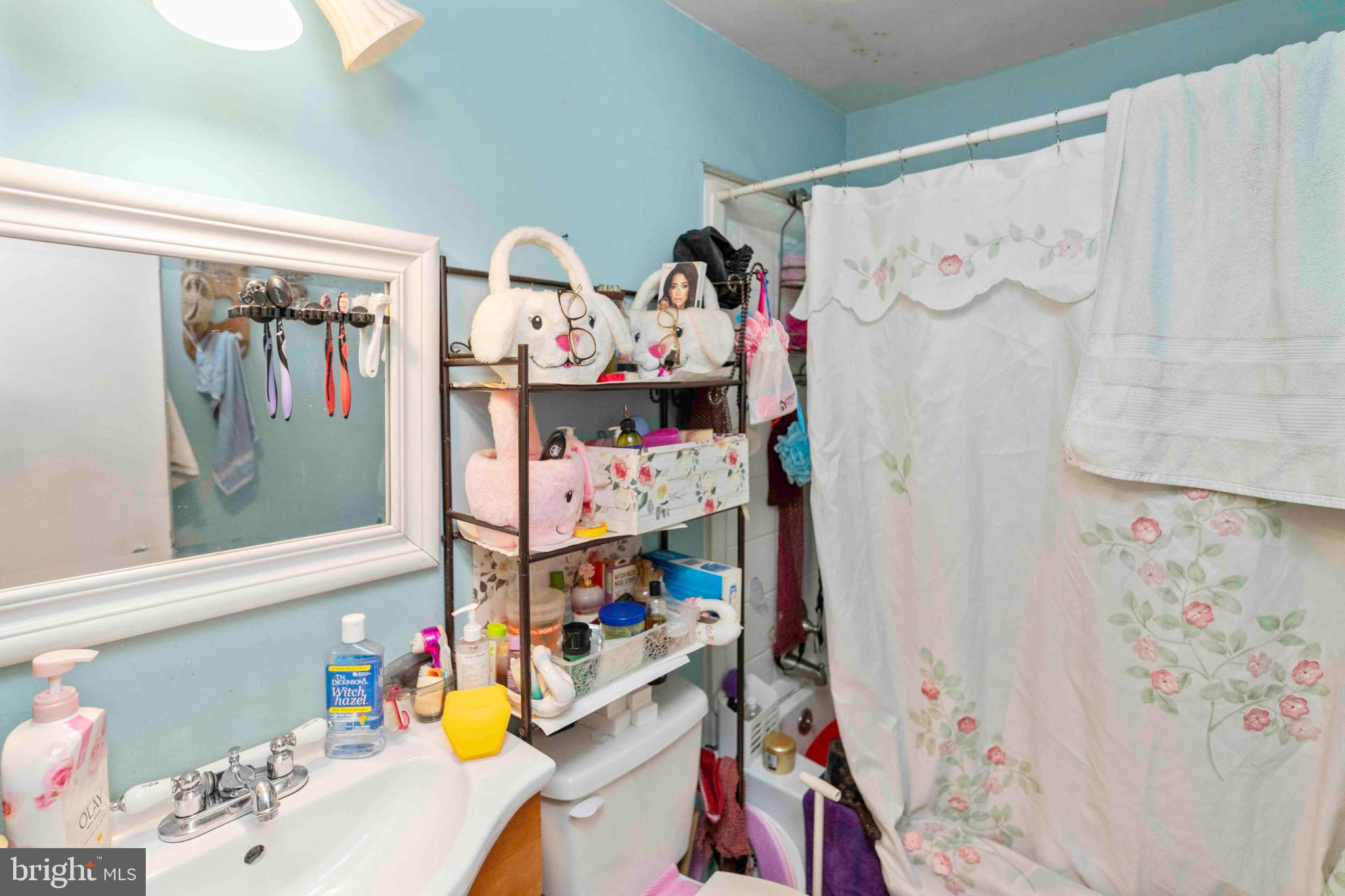 2162 Strahle Street Philadelphia, PA 19152 - Photo 20 of 22