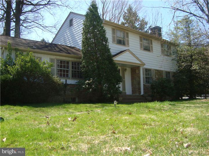 8330 Fenton Road Cheltenham, PA 19038 - Photo 1 of 11 Front Yard