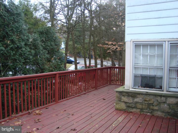 8330 Fenton Road Cheltenham, PA 19038 - Photo 7 of 11 Deck
