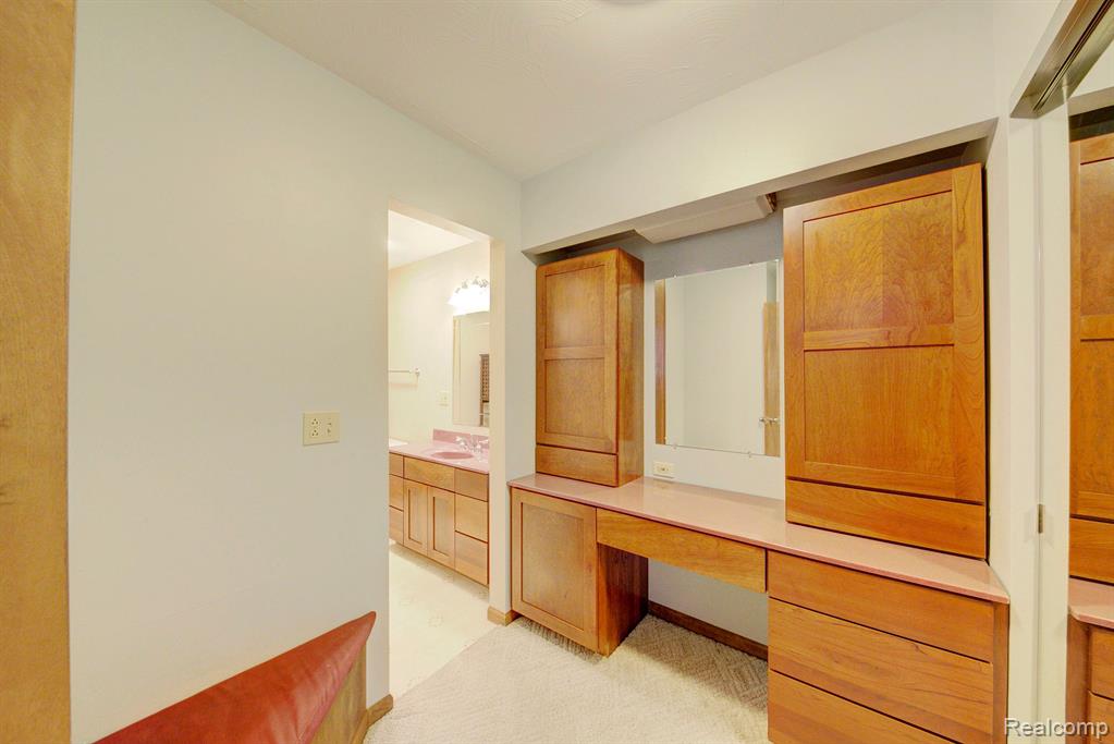 6527 Crane Road Ypsilanti, MI 48197 - Photo 23 of 57