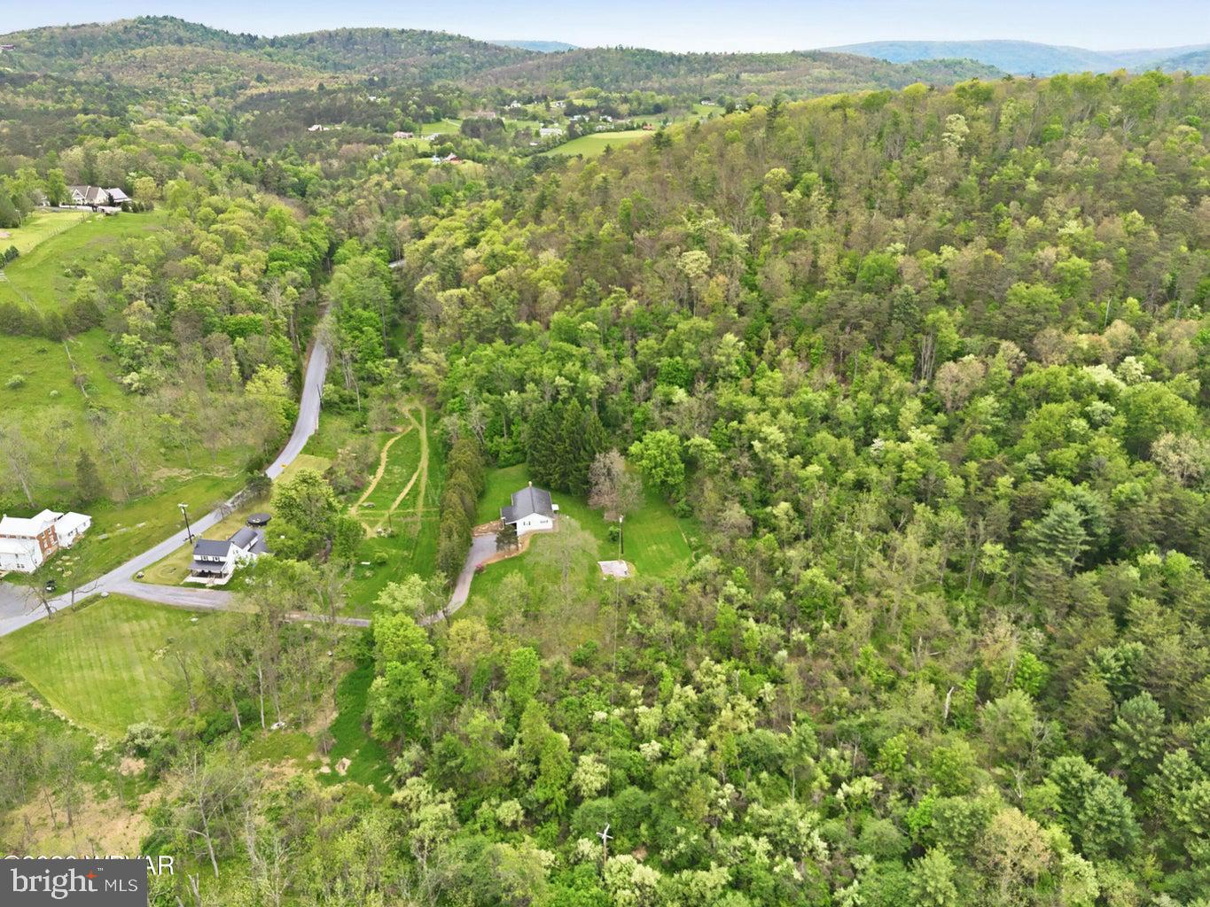 848 Hunter Run Road Howard, PA 16841 - Photo 6 of 38