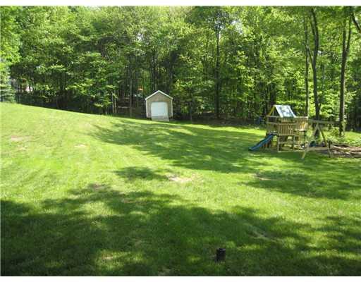 14 Doniport Road Economy, PA 15005 - Photo 2 of 18 Yard/Garden.