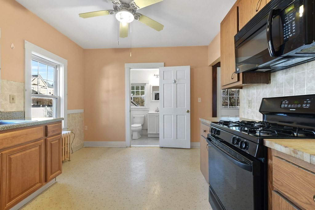 12 Fifield Street Watertown, MA 02472 - Photo 15 of 39 Gallery Image 15
