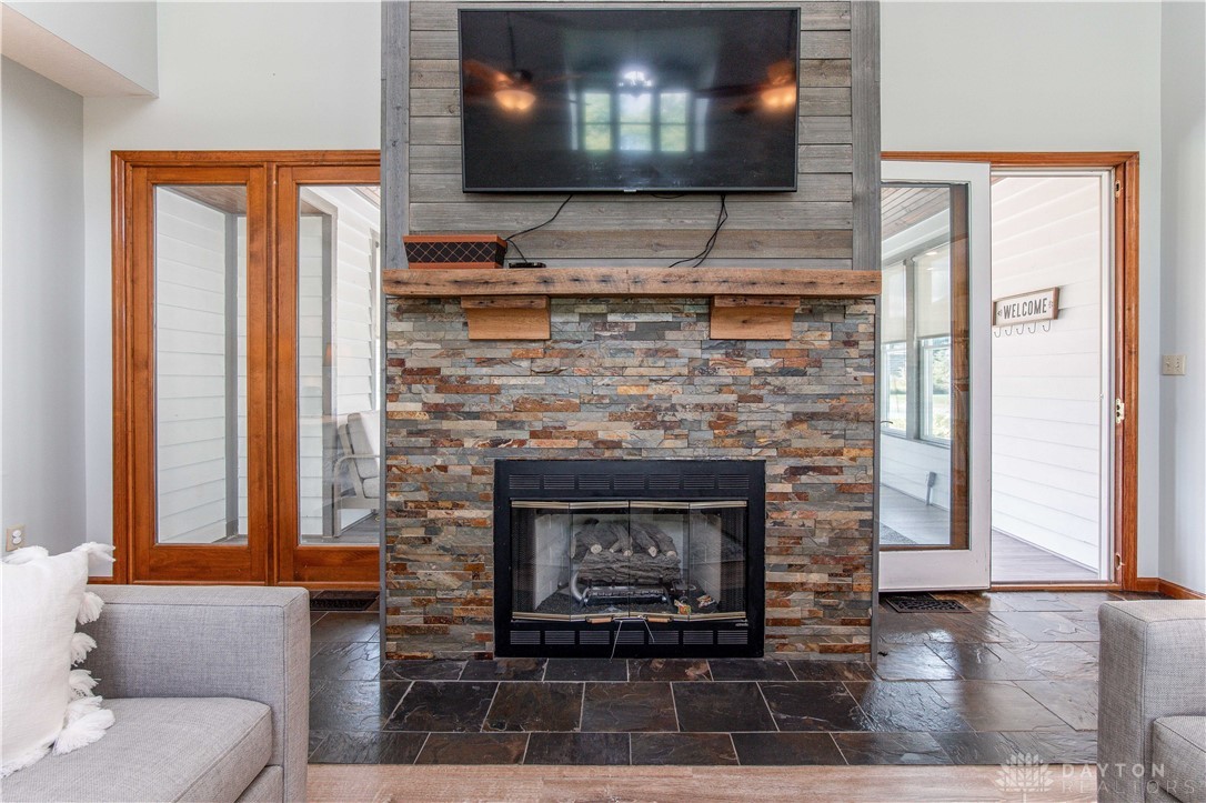 481 Moomaw Road Clarksville, OH 45113 - Photo 4 of 56