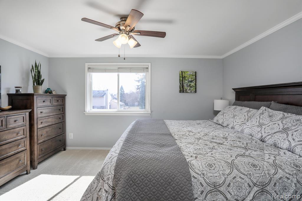 2063 Warrington Road Rochester Hills, MI 48307 - Photo 22 of 32