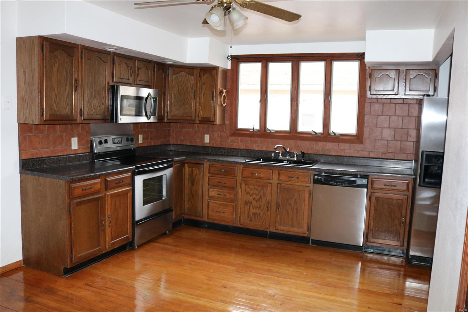 6505 Old St Louis Road Belleville, IL 62223 - Photo 16 of 44 Gallery Image 16