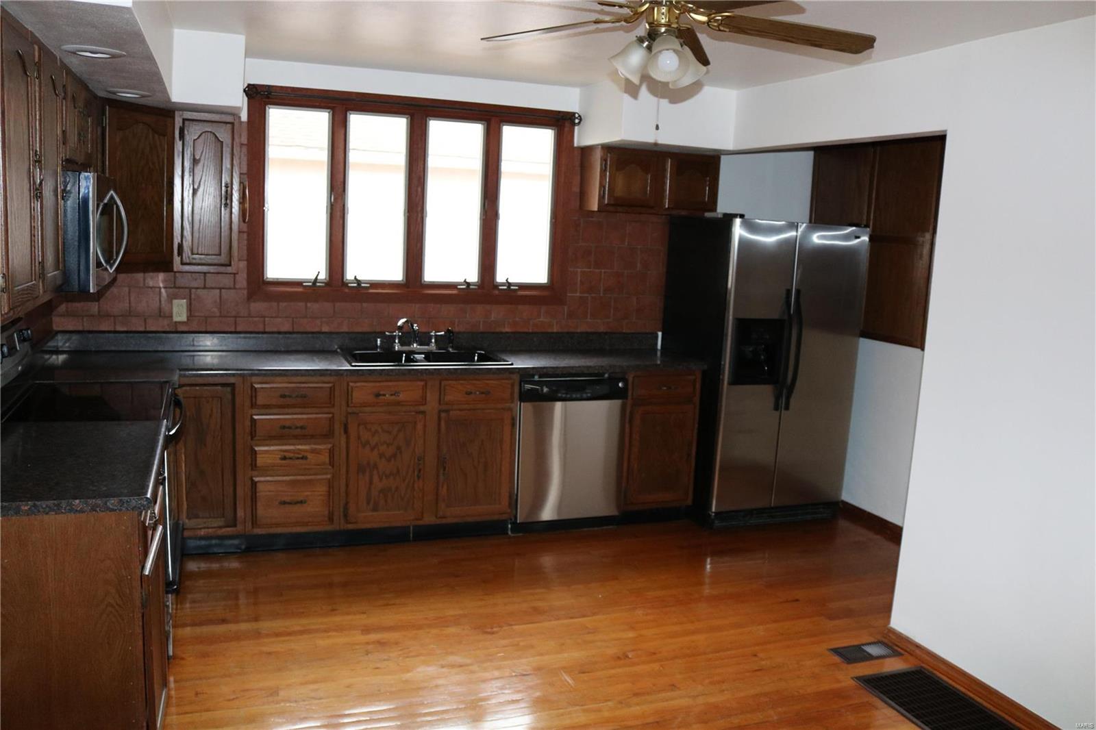 6505 Old St Louis Road Belleville, IL 62223 - Photo 17 of 44 Gallery Image 17