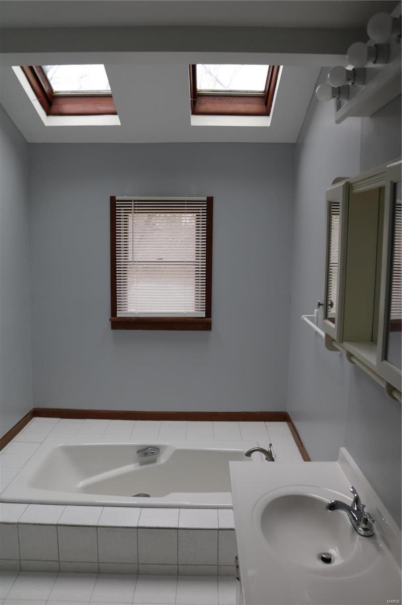 6505 Old St Louis Road Belleville, IL 62223 - Photo 24 of 44 Gallery Image 24