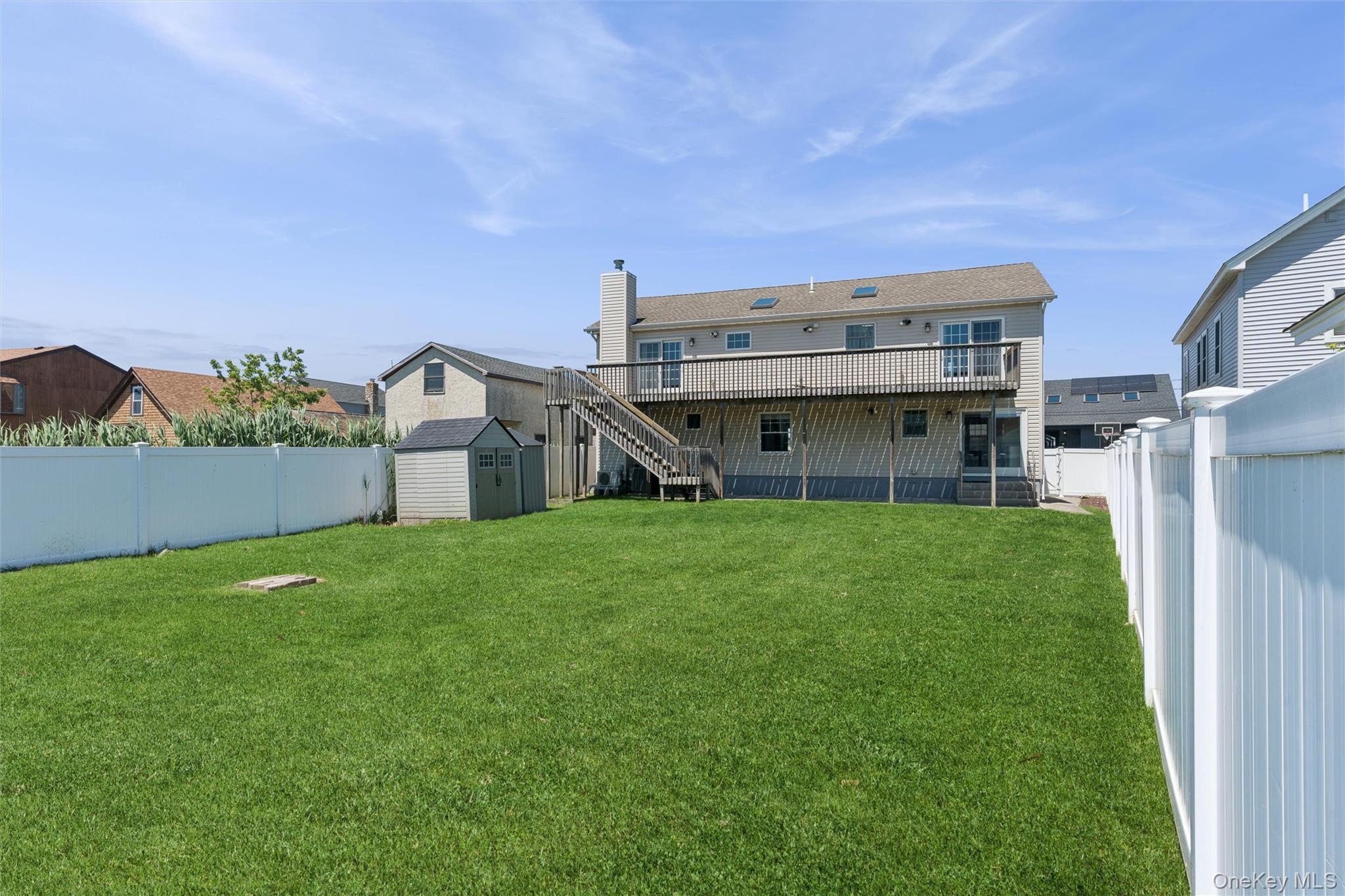 161 Barbara Road Bellmore, NY 11710 - Photo 26 of 33