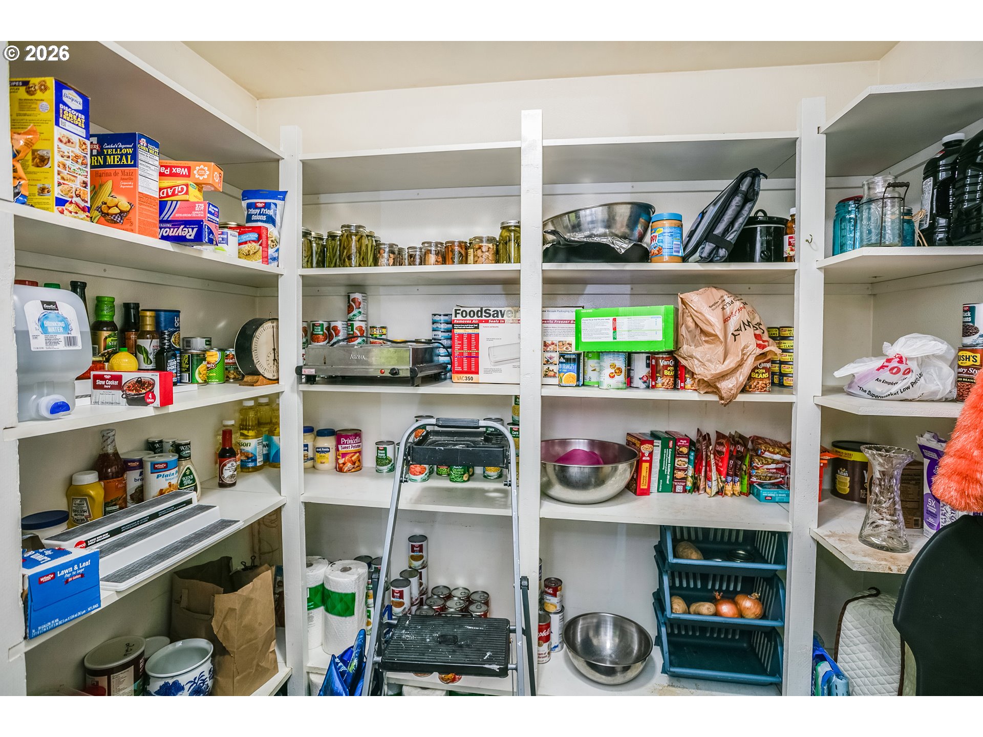 81165 81167th Road Seaside, OR 97138 - Photo 13 of 48 Pantry