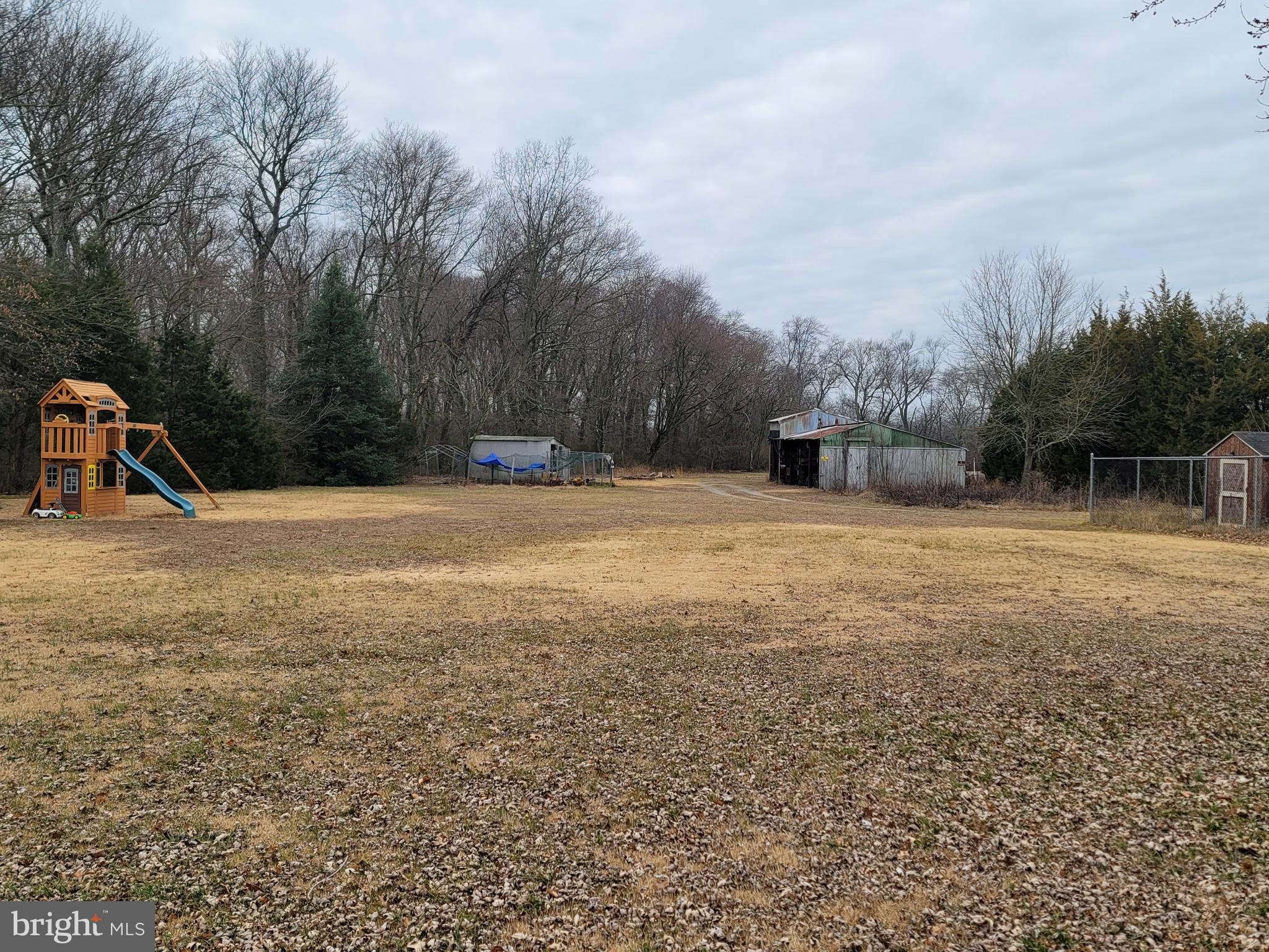 405 Tomlin Road Gibbstown, NJ 08027 - Photo 11 of 26