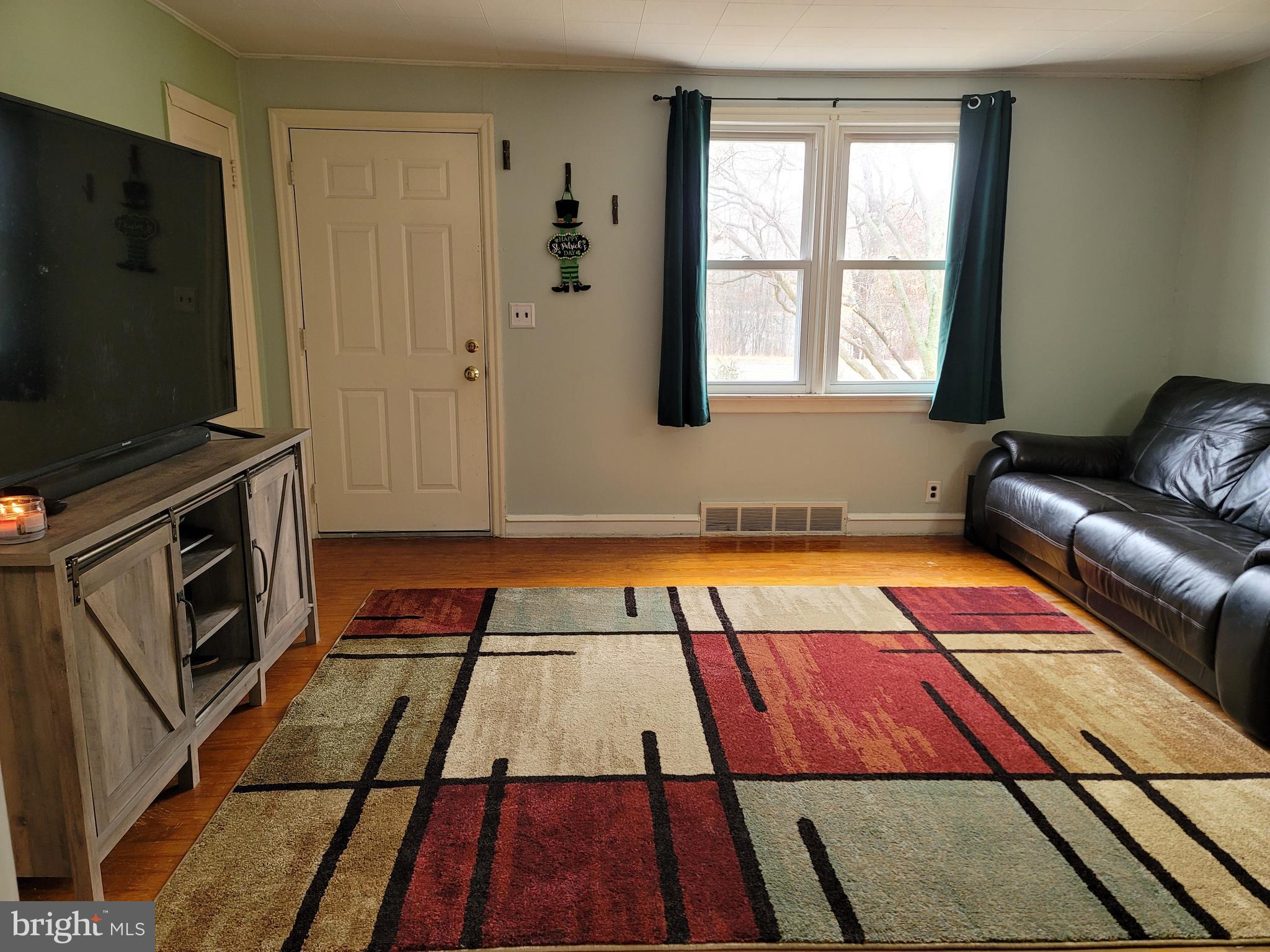 405 Tomlin Road Gibbstown, NJ 08027 - Photo 18 of 26