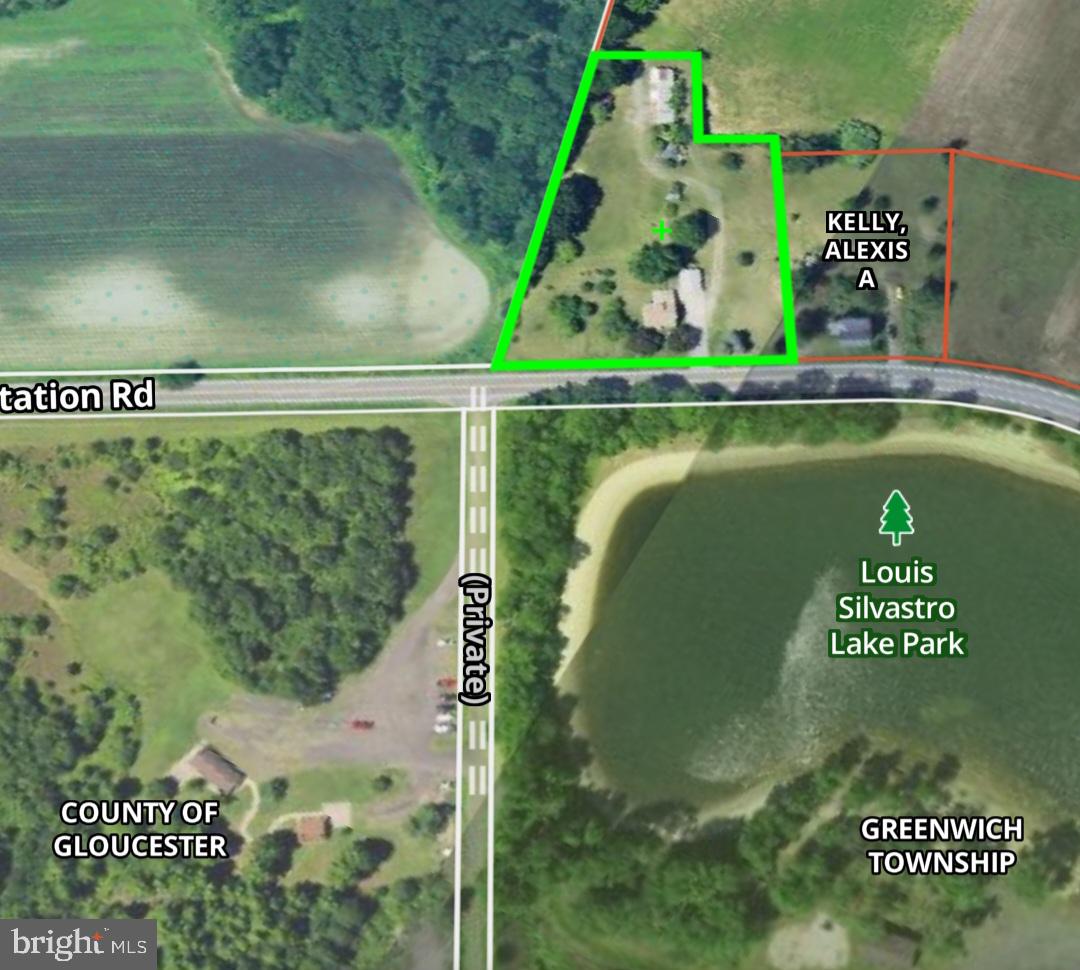 405 Tomlin Road Gibbstown, NJ 08027 - Photo 3 of 26