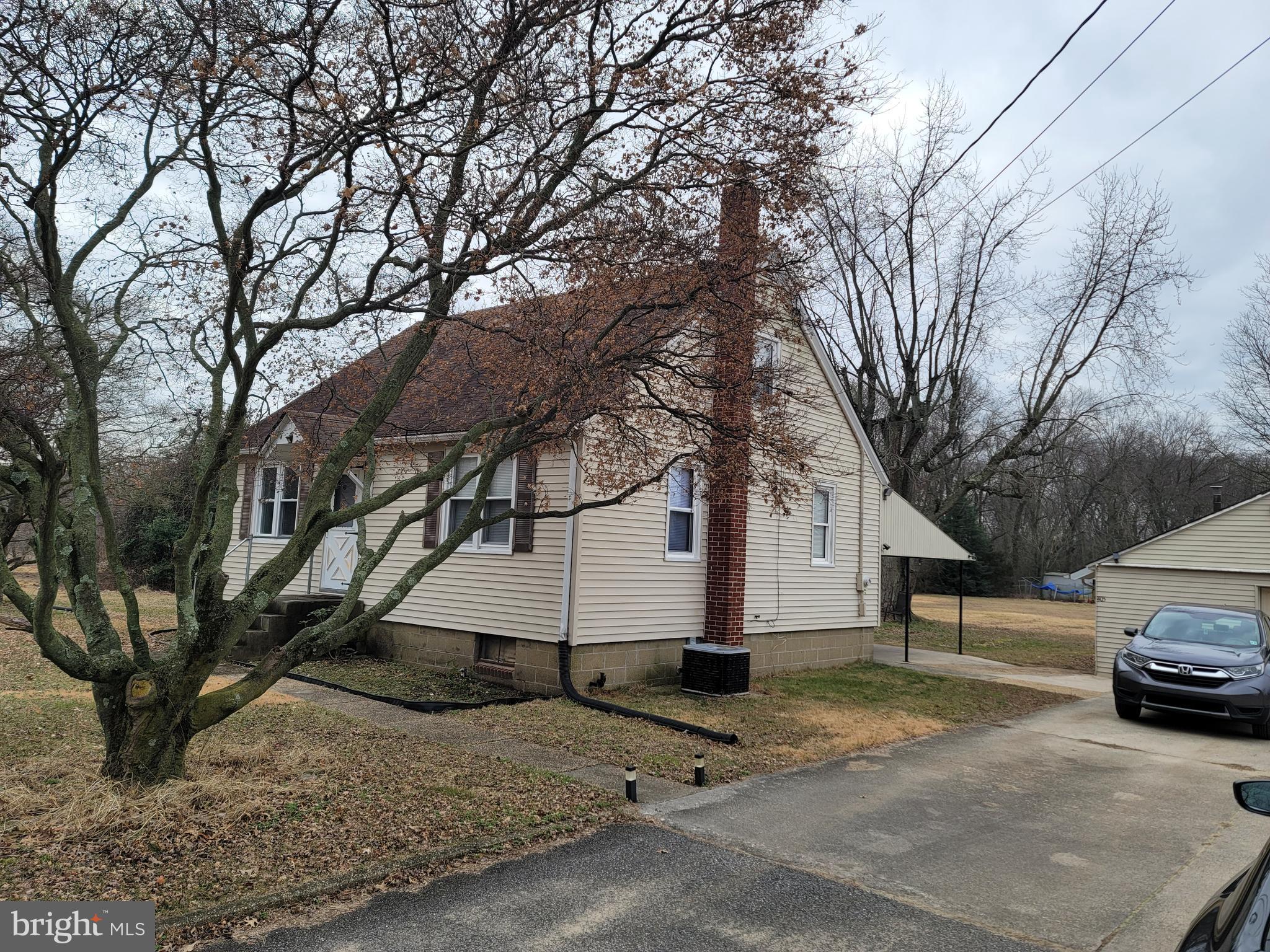 405 Tomlin Road Gibbstown, NJ 08027 - Photo 4 of 26