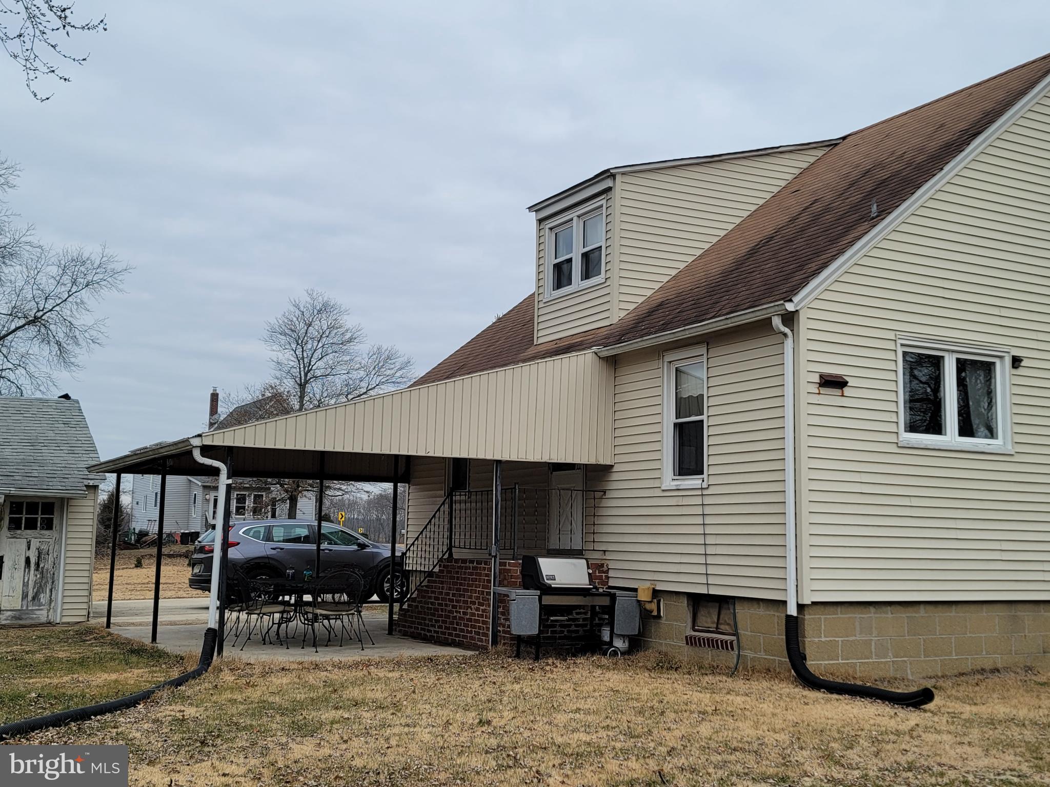 405 Tomlin Road Gibbstown, NJ 08027 - Photo 9 of 26