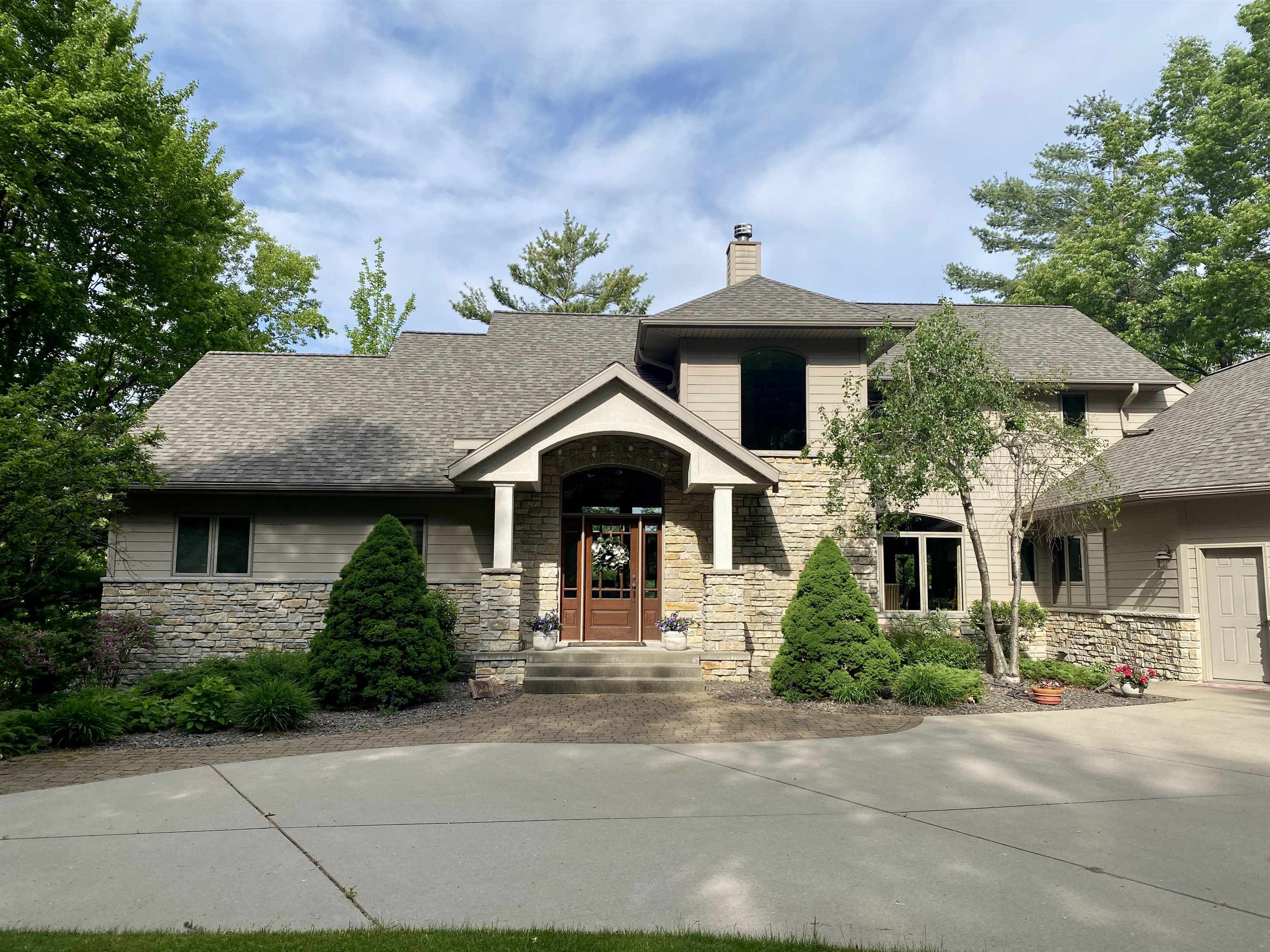 3903 Nebel Street Stevens Point, WI 54481 - Photo 3 of 55